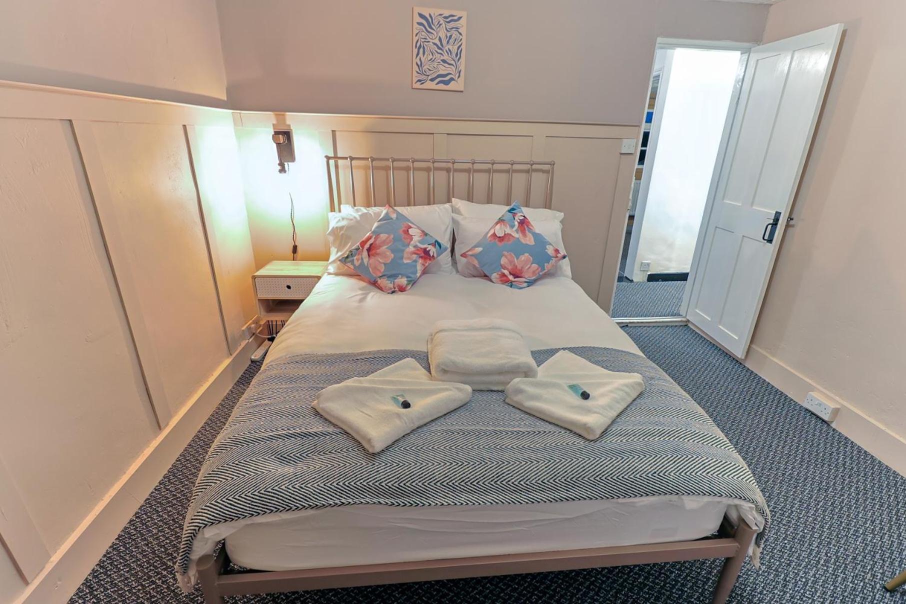 Bay Tree Cottage, Sleeps 7 Close To The Marina Burnham-on-Crouch Dış mekan fotoğraf