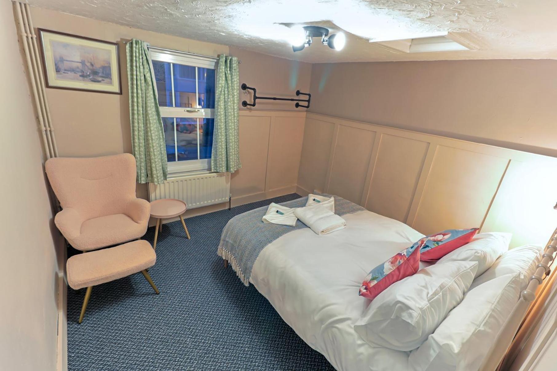 Bay Tree Cottage, Sleeps 7 Close To The Marina Burnham-on-Crouch Dış mekan fotoğraf
